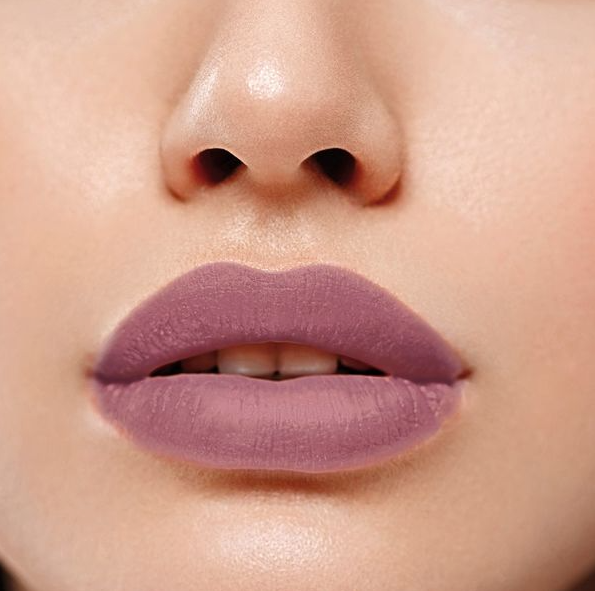 Labial Líquido Petrizzio Matte Begonia Ink 12hrs