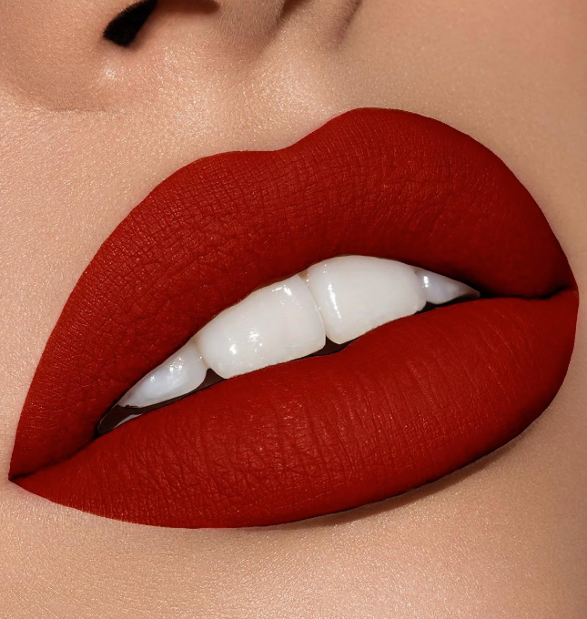 Labial Líquido Petrizzio Matte  RED a Ink 12hrs