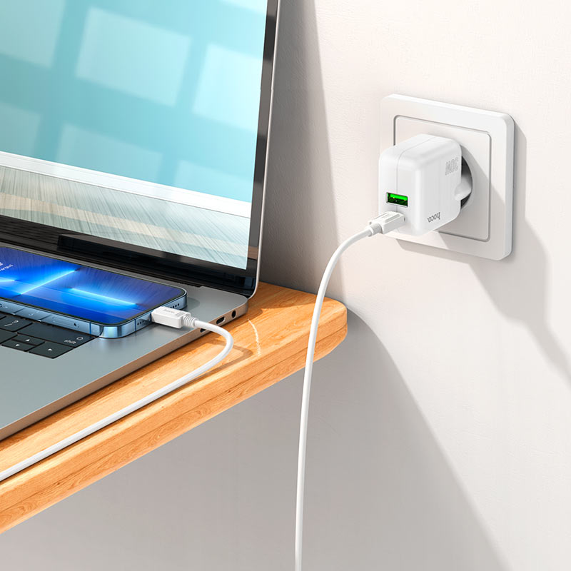 Cargador  PD30W USB-C QC3.0 Hoco C111A