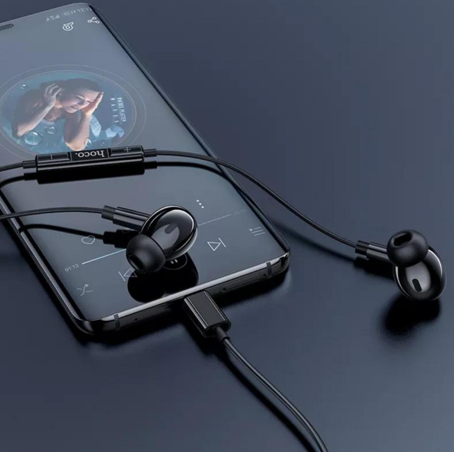 Audífonos alámbricos USB-C Hoco M83
