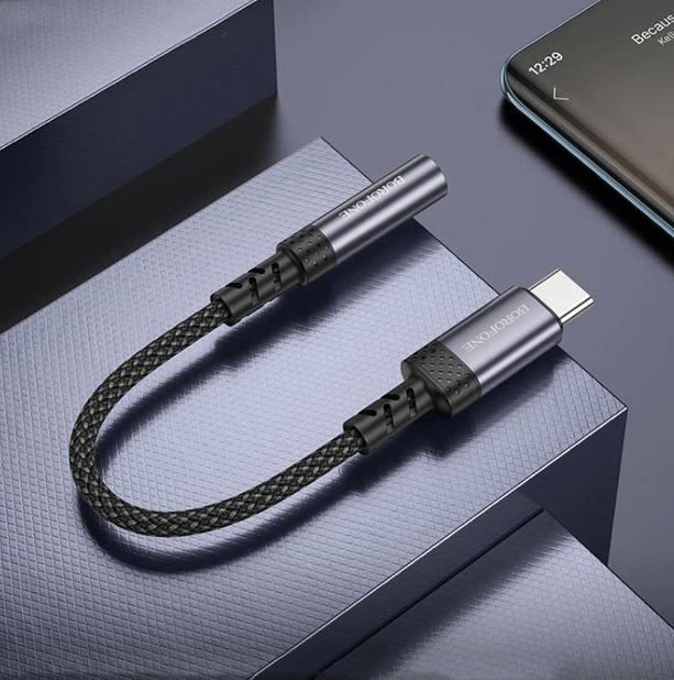 Adaptador de audio Tipo-C a auxiliar 3.5 Borofone BV24