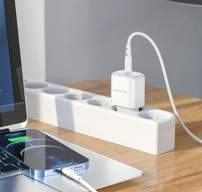 Cargador 20W  USB-C a Lightning Borofone BA81A New